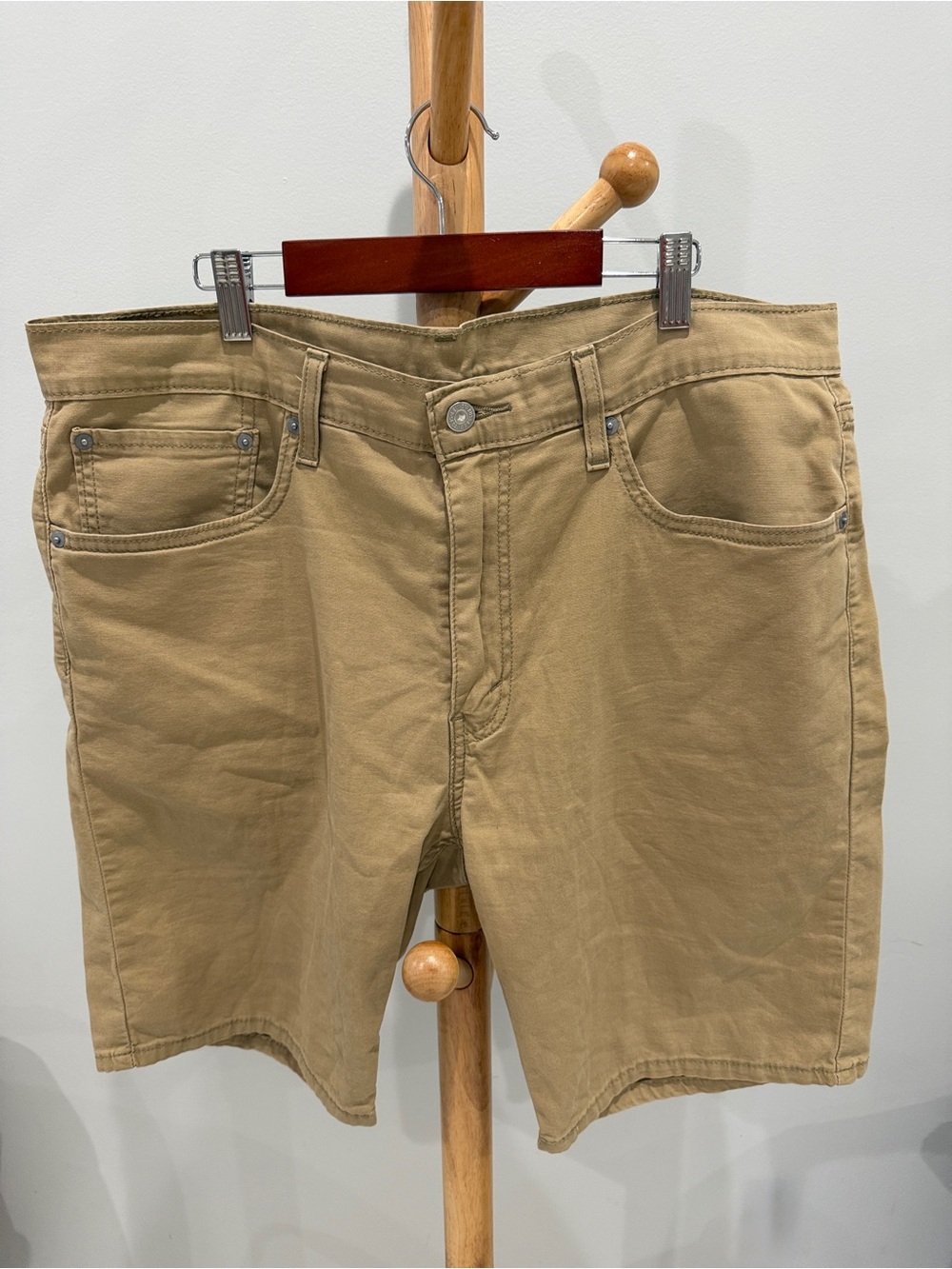 Levi's | Khaki Straight Fit Men's Shorts | Size W 36 L